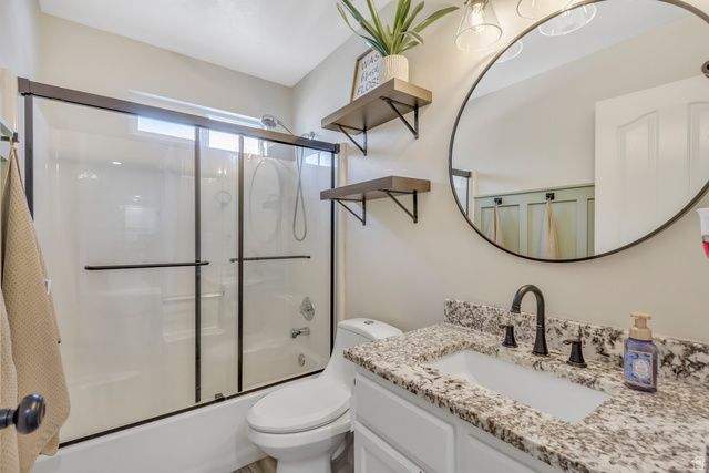 7763 S 4880 W, West Jordan, UT 84081