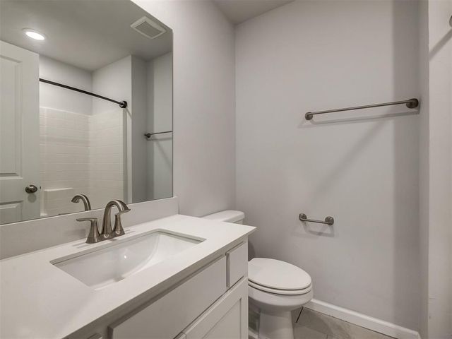 2720 NW 199th Street, Edmond, OK 73012