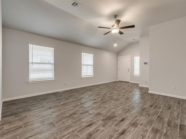 2720 NW 199th Street, Edmond, OK 73012