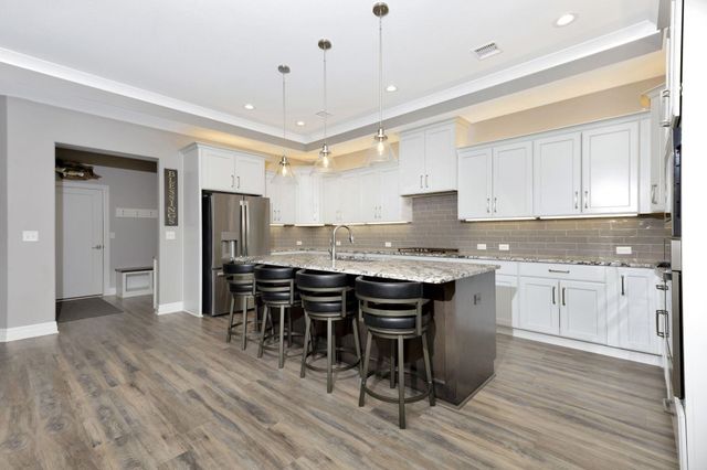 136 S Legacy Way, Andover, KS 67002