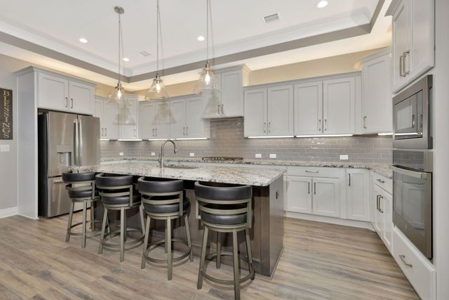 136 S Legacy Way, Andover, KS 67002