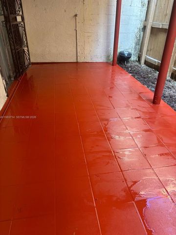 6620 W 2nd Ct 110, Hialeah, FL 33012