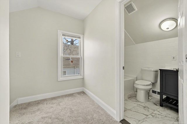 141 W Harry Avenue, Hazel Park, MI 48030