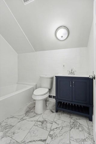 141 W Harry Avenue, Hazel Park, MI 48030