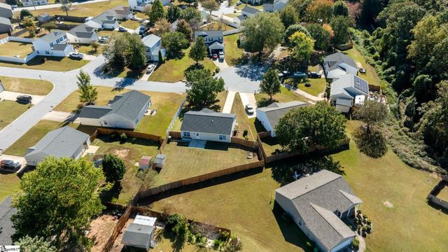 102 White Tail Court, Greenville, SC 29607