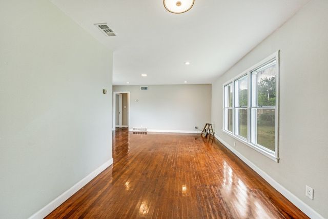 5404 Fossil Drive, Haltom City, TX 76117