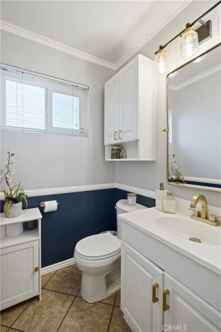 17041 Roscoe Boulevard 3, Northridge, CA 91325