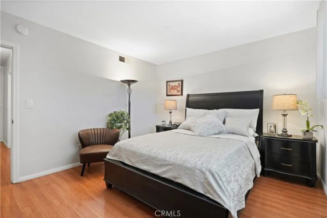 17041 Roscoe Boulevard 3, Northridge, CA 91325