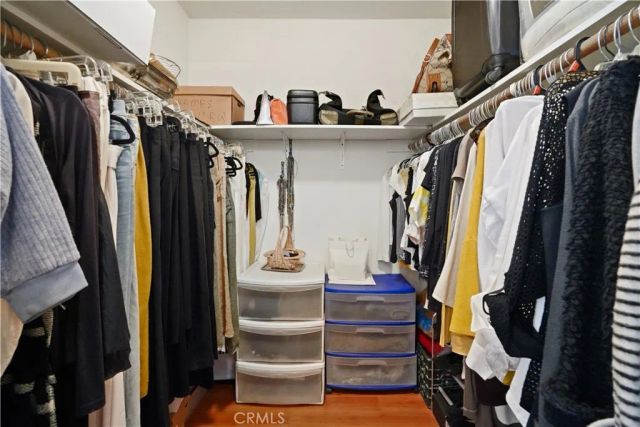 17041 Roscoe Boulevard 3, Northridge, CA 91325
