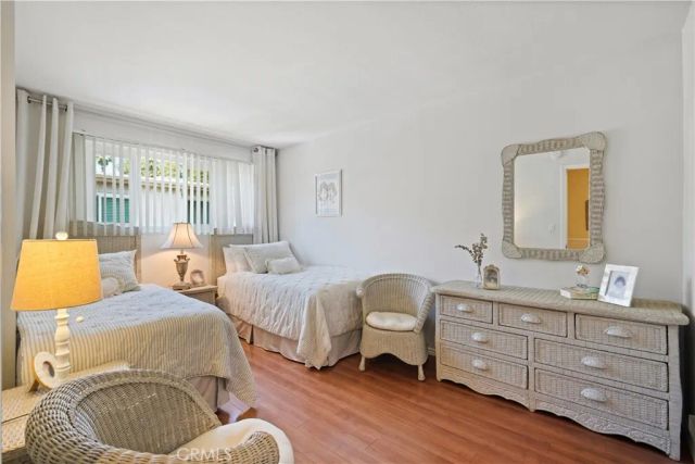 17041 Roscoe Boulevard 3, Northridge, CA 91325