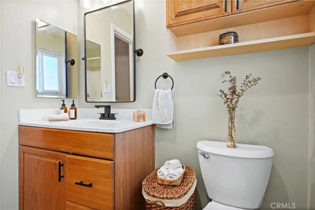 17041 Roscoe Boulevard 3, Northridge, CA 91325
