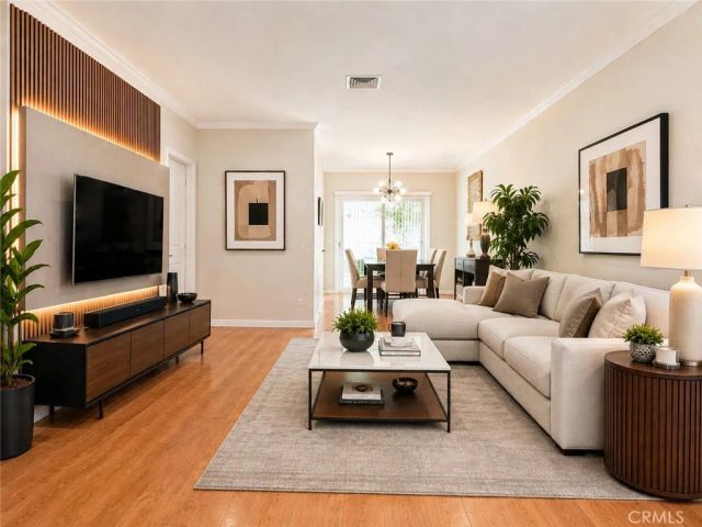 17041 Roscoe Boulevard 3, Northridge, CA 91325