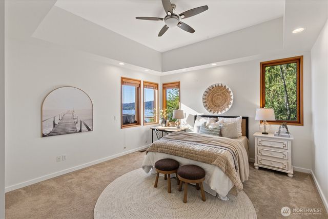 5970 NE Arrowhead Drive, Kenmore, WA 98028
