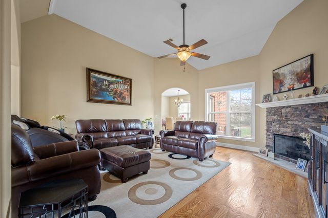 105 Sagamore Trce, Hendersonville, TN 37075