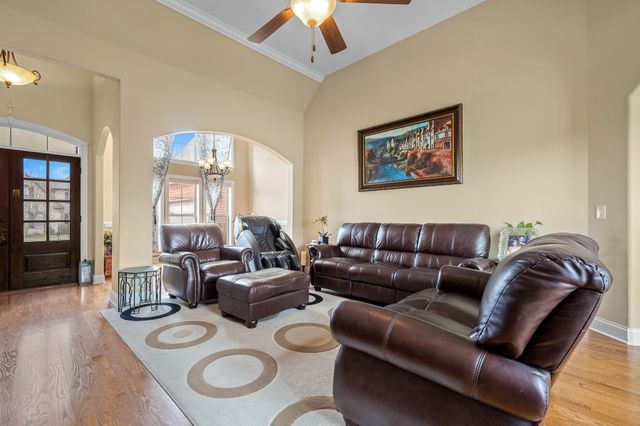 105 Sagamore Trce, Hendersonville, TN 37075