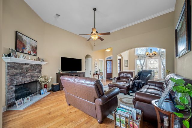 105 Sagamore Trce, Hendersonville, TN 37075