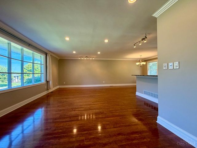 6862 Windwood Drive, West Chester, OH 45241
