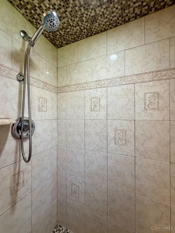 6862 Windwood Drive, West Chester, OH 45241