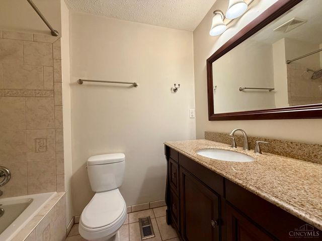 6862 Windwood Drive, West Chester, OH 45241