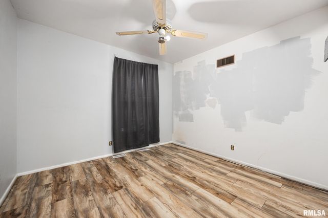 101 N OREGON Avenue, Morton, IL 61550