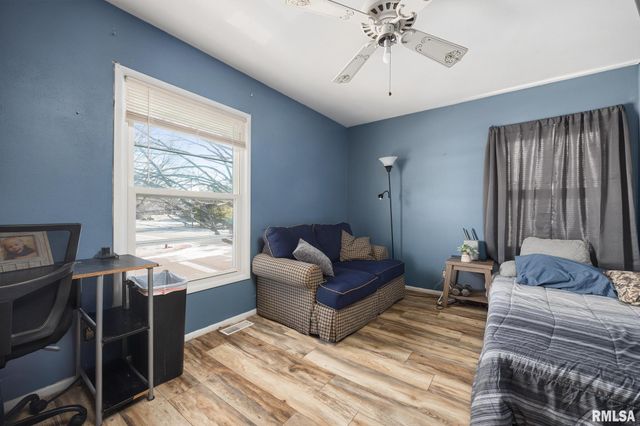 101 N OREGON Avenue, Morton, IL 61550