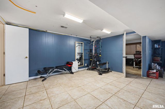 101 N OREGON Avenue, Morton, IL 61550