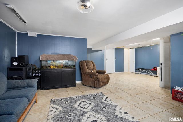 101 N OREGON Avenue, Morton, IL 61550