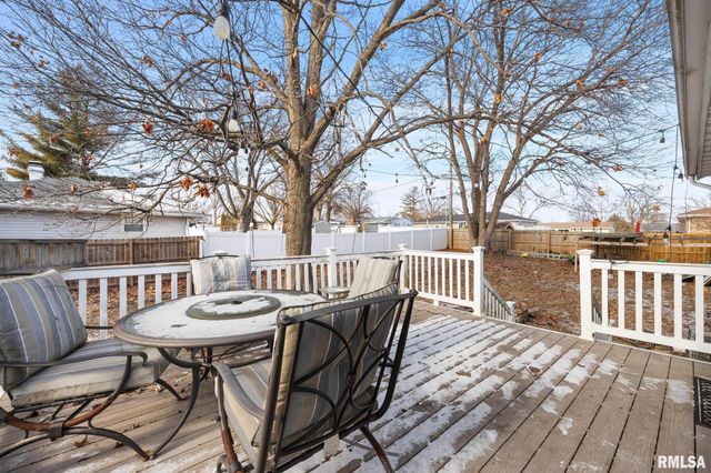 101 N OREGON Avenue, Morton, IL 61550