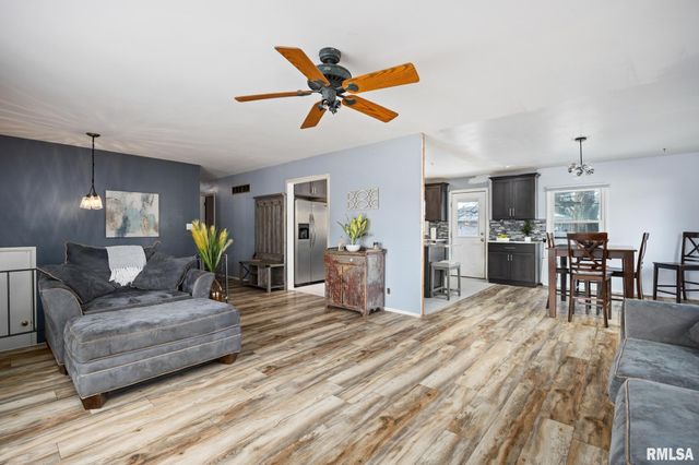 101 N OREGON Avenue, Morton, IL 61550