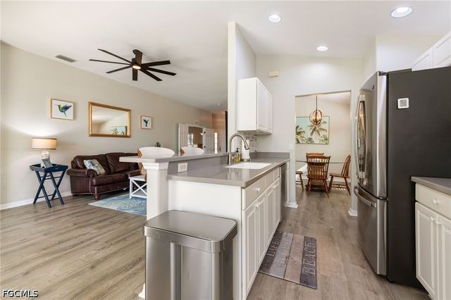 10083 Oakhurst WAY, Fort Myers, FL 33913