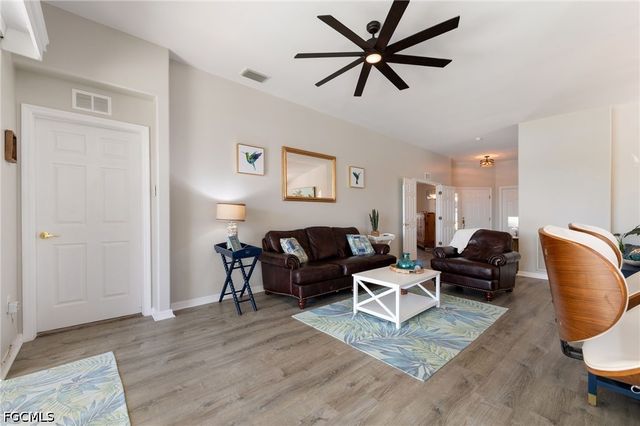 10083 Oakhurst WAY, Fort Myers, FL 33913