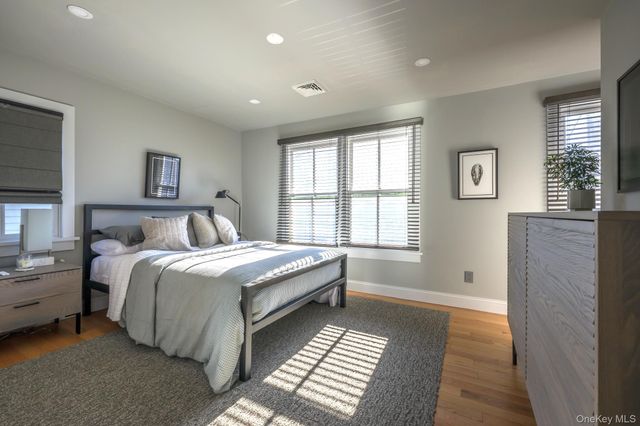 238 Allen Street, Hudson, NY 12534