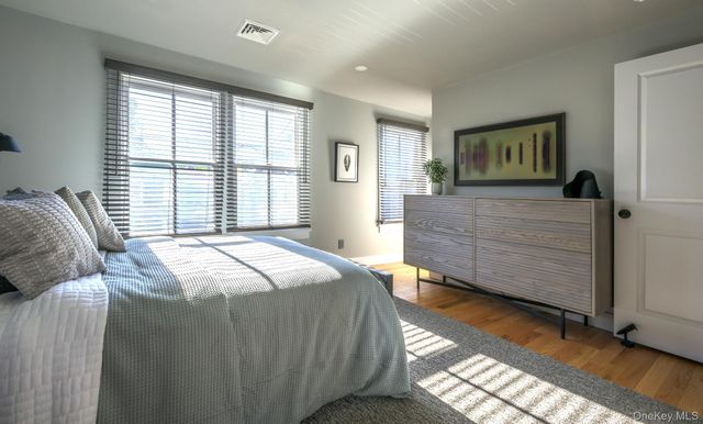 238 Allen Street, Hudson, NY 12534