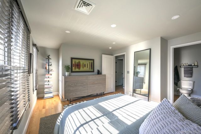 238 Allen Street, Hudson, NY 12534