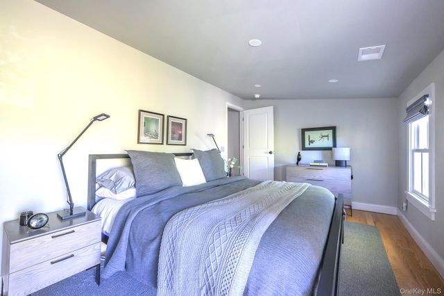 238 Allen Street, Hudson, NY 12534