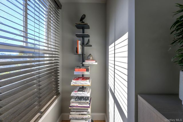 238 Allen Street, Hudson, NY 12534