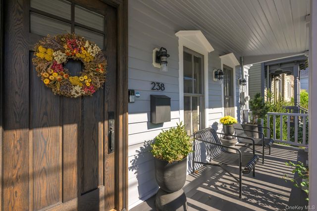 238 Allen Street, Hudson, NY 12534