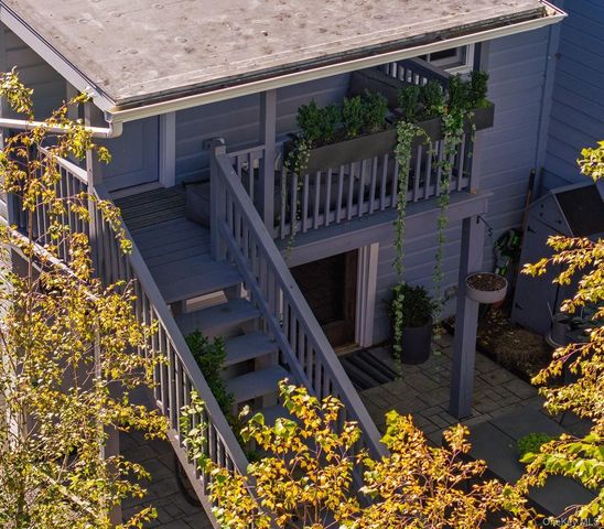 238 Allen Street, Hudson, NY 12534