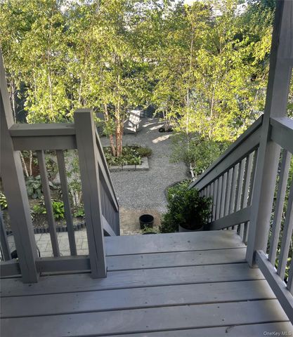 238 Allen Street, Hudson, NY 12534