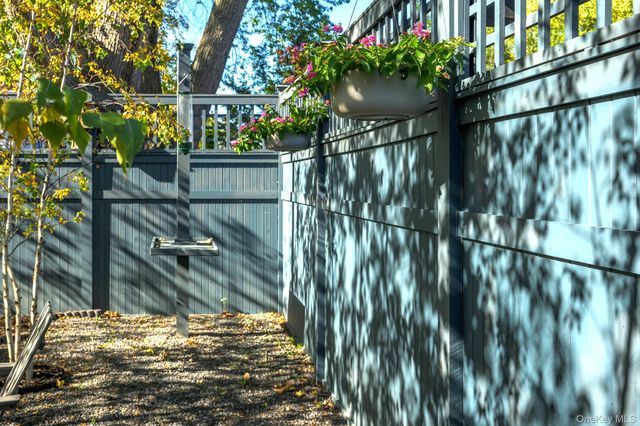 238 Allen Street, Hudson, NY 12534