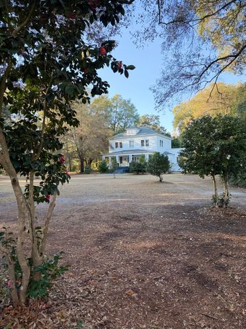 1217 Wichman Street, Walterboro, SC 29488