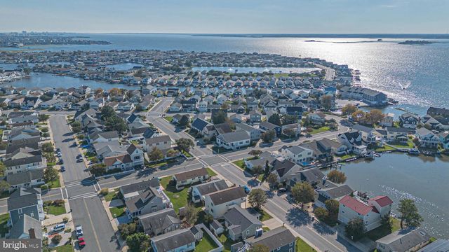 13903 SEA CAPTAIN RD, Ocean City, MD 21842