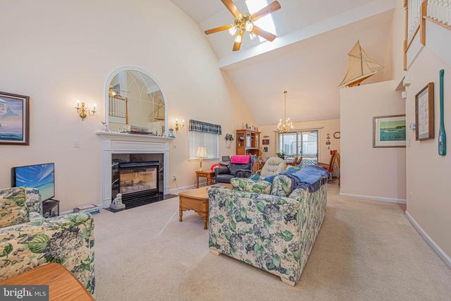 13903 SEA CAPTAIN RD, Ocean City, MD 21842