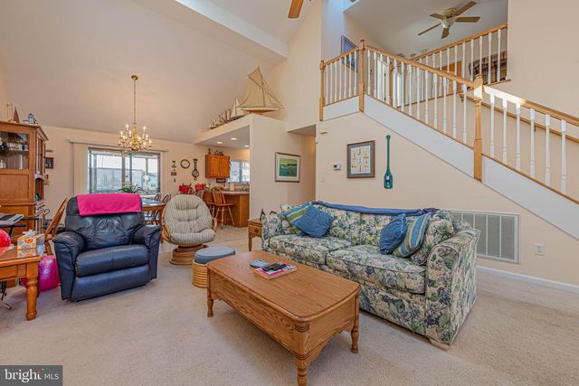 13903 SEA CAPTAIN RD, Ocean City, MD 21842