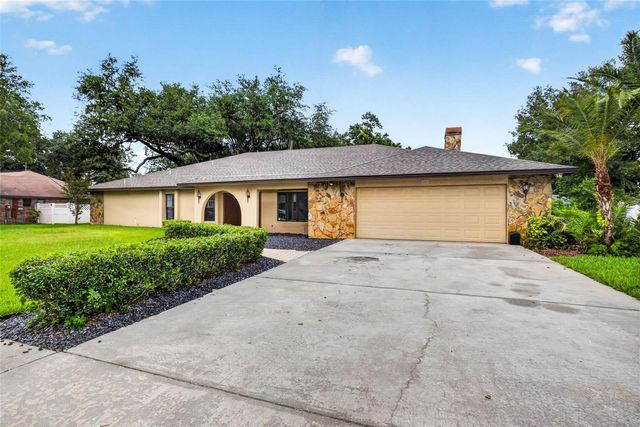 11004 THERESA ARBOR DRIVE, Temple Terrace, FL 33617