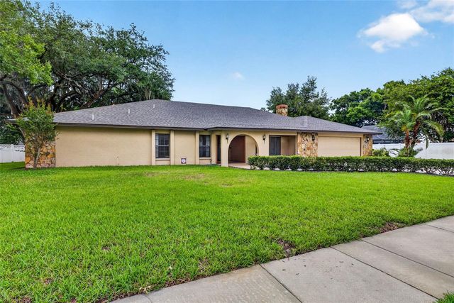 11004 THERESA ARBOR DRIVE, Temple Terrace, FL 33617