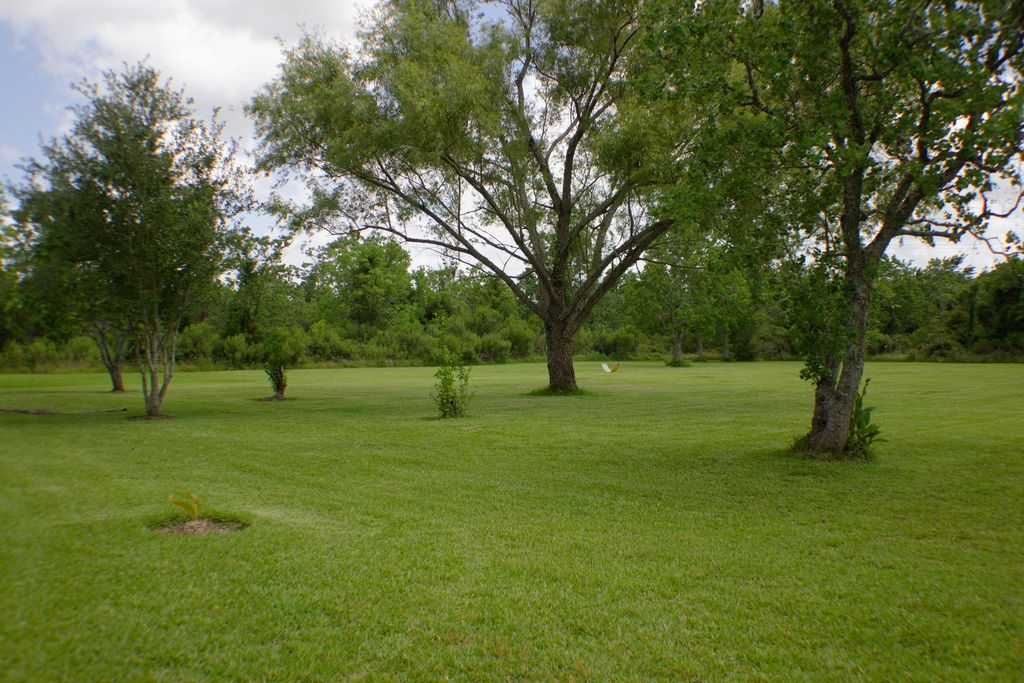 2603 Virginia Avenue, League City, TX 77573