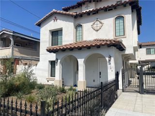 413 W Duarte Road A, Monrovia, CA 91016