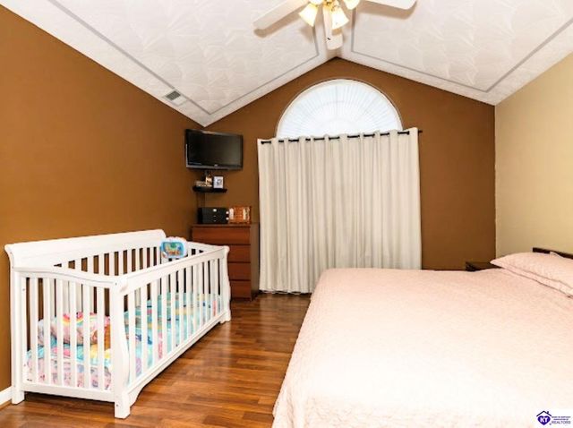 317 Madison Rae Boulevard, Shepherdsville, KY 40165