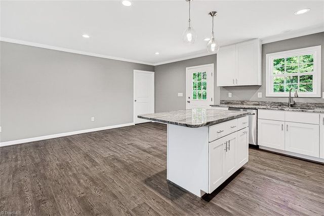 1050 Rising View Way, Asheboro, NC 27205